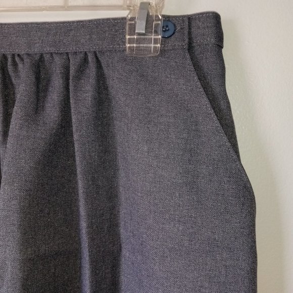 Vintage JCPenney Gray Mini Skirt - Picture 2 of 5